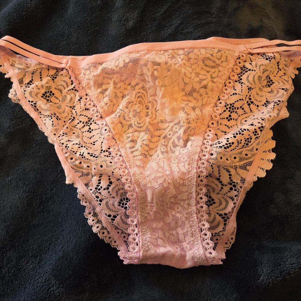 Aerie light pink lace string bikini panties size XL